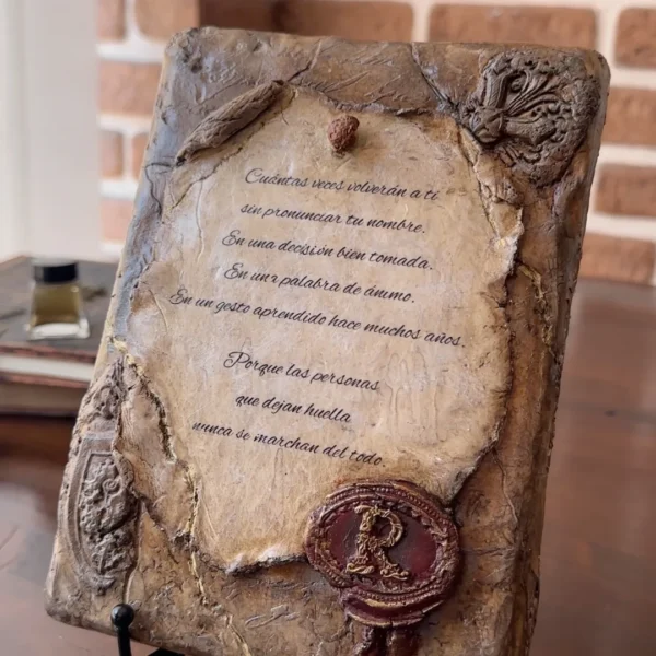 Anima Scripta, obra artesanal personalizada con mensaje